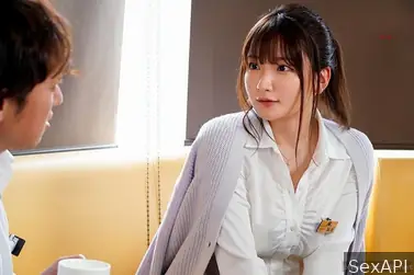 Kencan dengan rekan kerja saya yang manis dan memiliki payudara besar