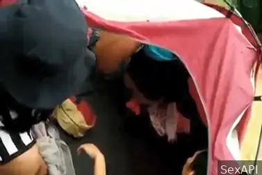 Ketahuan Ngentot Di Tenda Pas Mendaki Gunung Liar